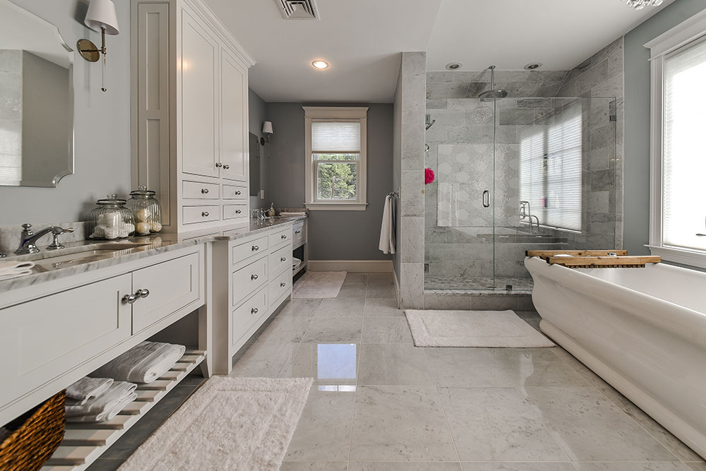 Master bath with oversized shower, NEWCOR